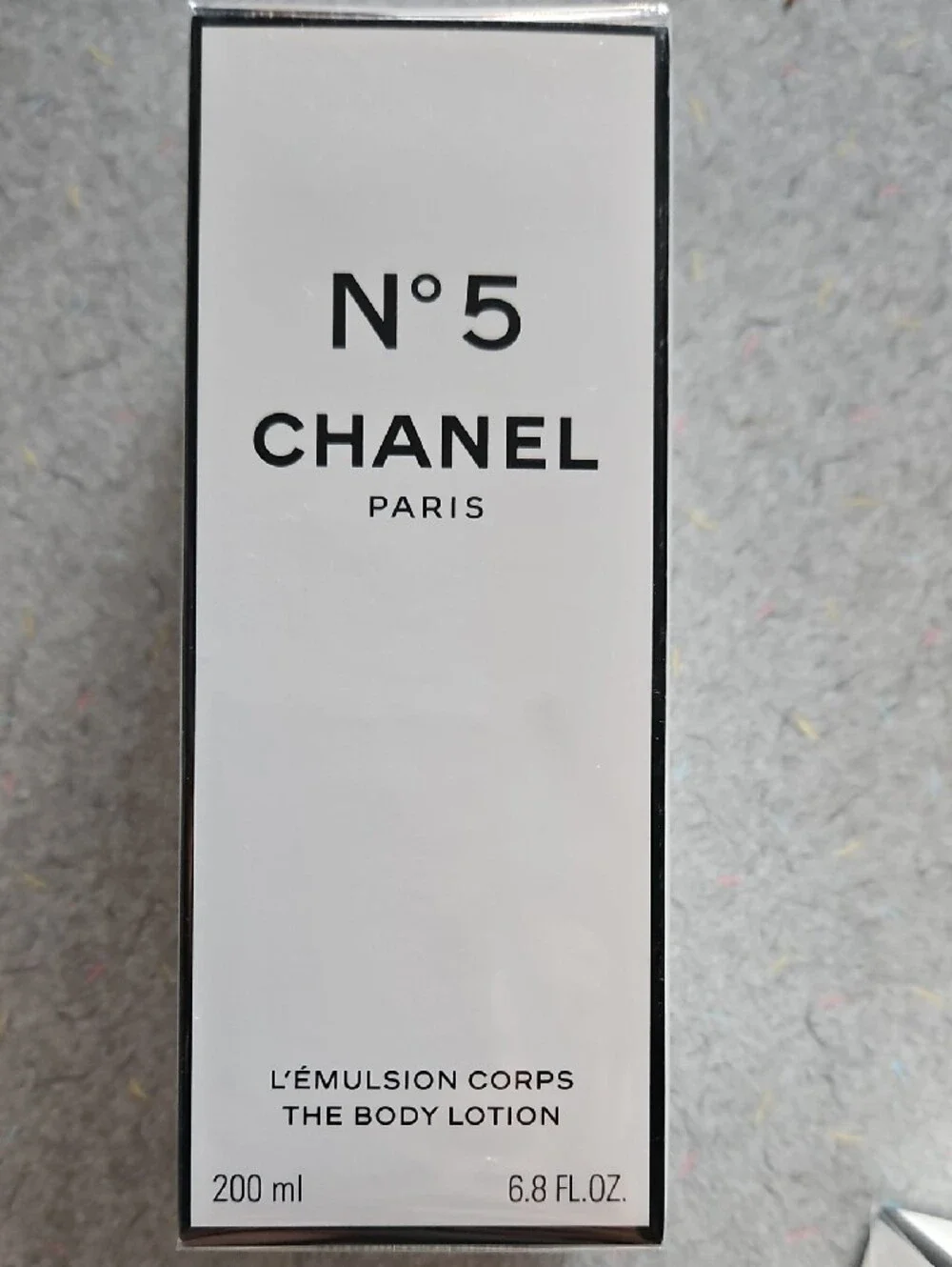 CHANEL N°5 Body Lotion & Soap Gift Set